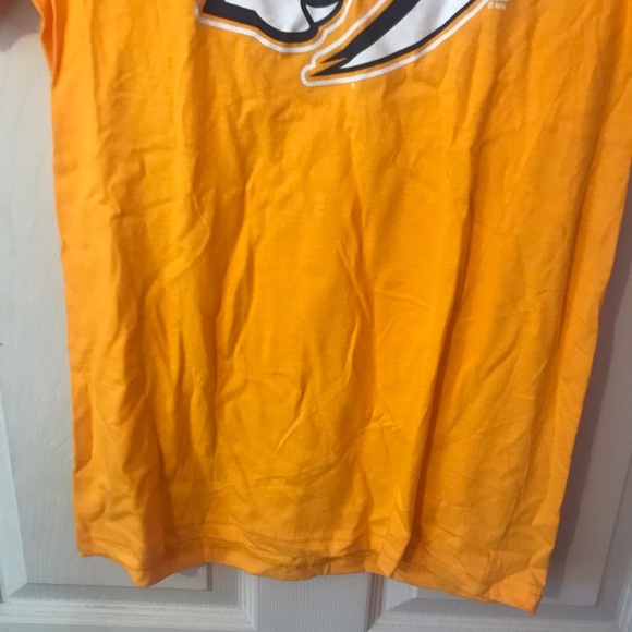 Nashville Predators Logo Adidas Yellow T-Shirt New with Defects Mens Small S - Picture 5 of 12
